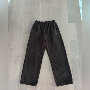 NEVER WORN ALO Acolade Straight Leg Sweatpants